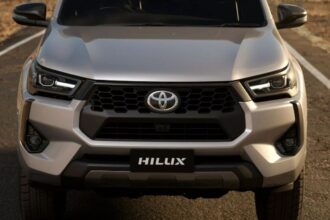 Toyota Hilux: el auto más vendido en Chile en el 2024 y su permiso de circulación