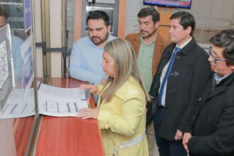 Investigan malversación de fondos y favores políticos en Municipio de Lebu