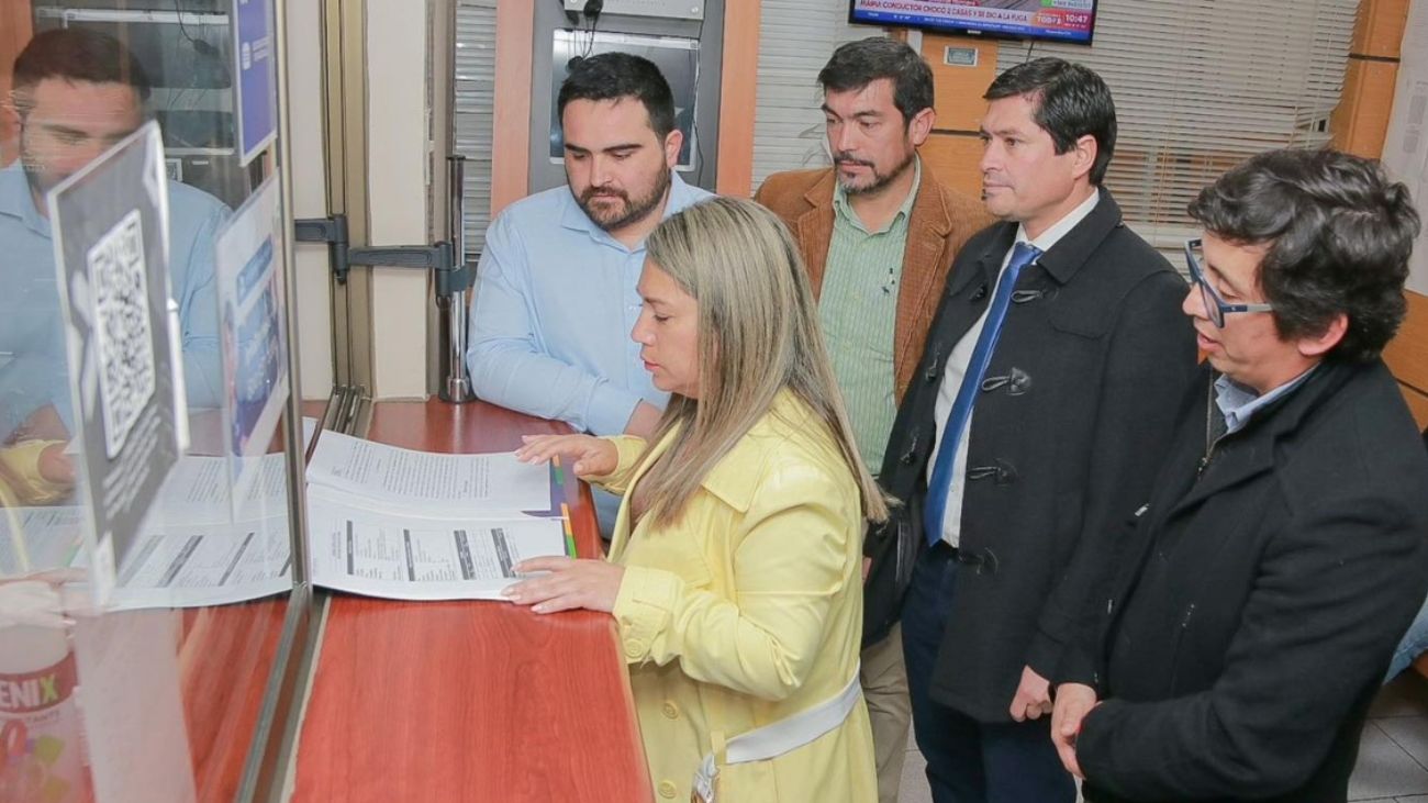 Investigan malversación de fondos y favores políticos en Municipio de Lebu Investigan malversación de fondos y favores políticos en Municipio de Lebu