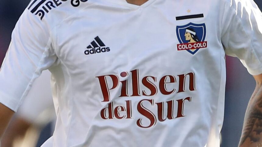 Jugadores de Colo Colo obtuvieron licencias con influencias indebidas