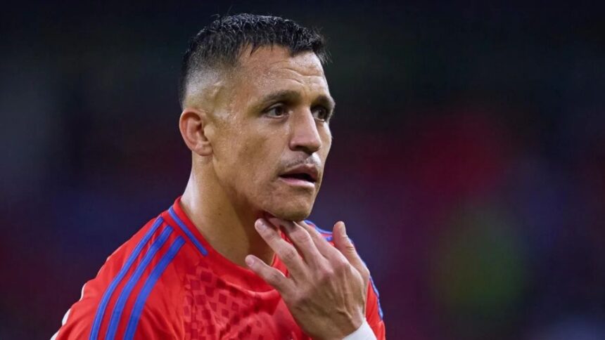 Arturo Vidal sorprende al revelar posible llegada de Alexis Sánchez a la U
