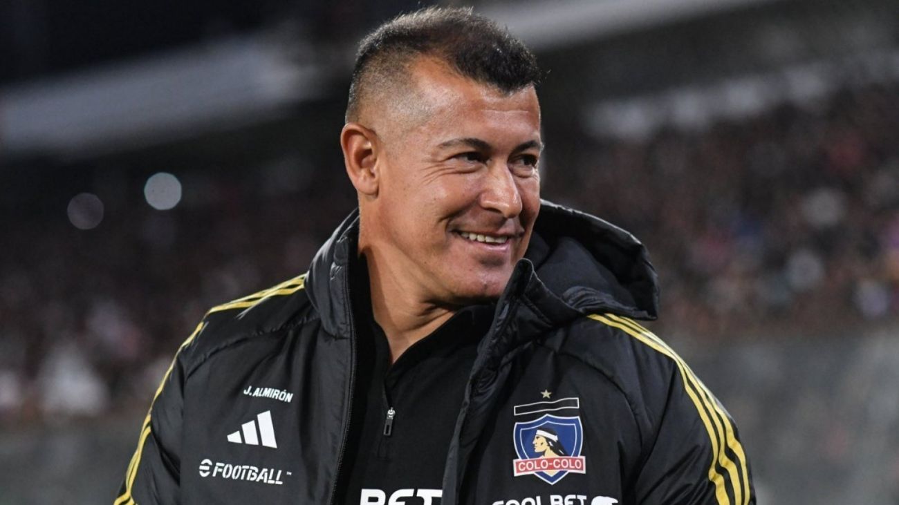 Extienden contrato de Jorge Almirón como DT de Colo Colo