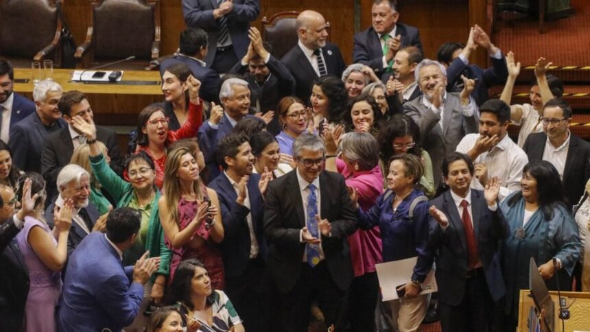 La Sofofa y la CCS se pronuncian sobre la Reforma de Pensiones