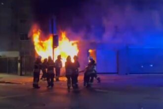 Incendio en Cafetería Griso de Concepción causa daños en bodega