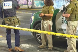 Intensa persecución en autopistas de Santiago deja seis menores detenidos