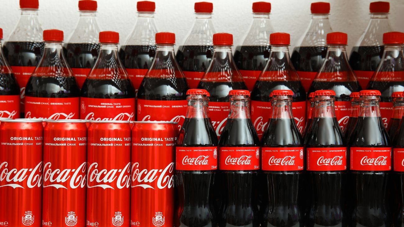 Retiro masivo de Coca-Cola en Europa por alto clorato: medidas urgentes Retiro masivo de Coca-Cola en Europa por alto clorato: medidas urgentes