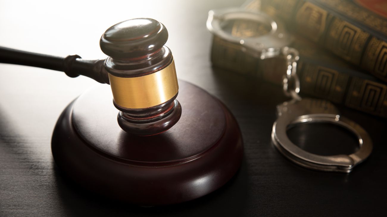 Prisión preventiva para piloto acusado de múltiples delitos por naufragio Prisión preventiva para piloto acusado de múltiples delitos por naufragio