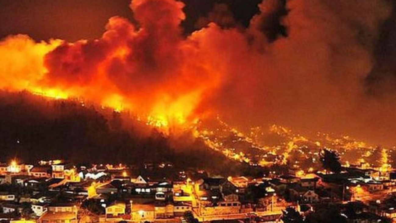 Desafíos en reconstrucción de viviendas tras incendios en Valparaíso Desafíos en reconstrucción de viviendas tras incendios en Valparaíso