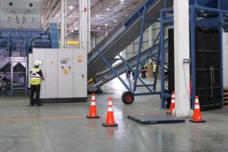 Michelin inaugura primera planta de reciclaje de neumáticos mineros en Chile con capacidad para 2.200 neumáticos de 63 pulgadas al año