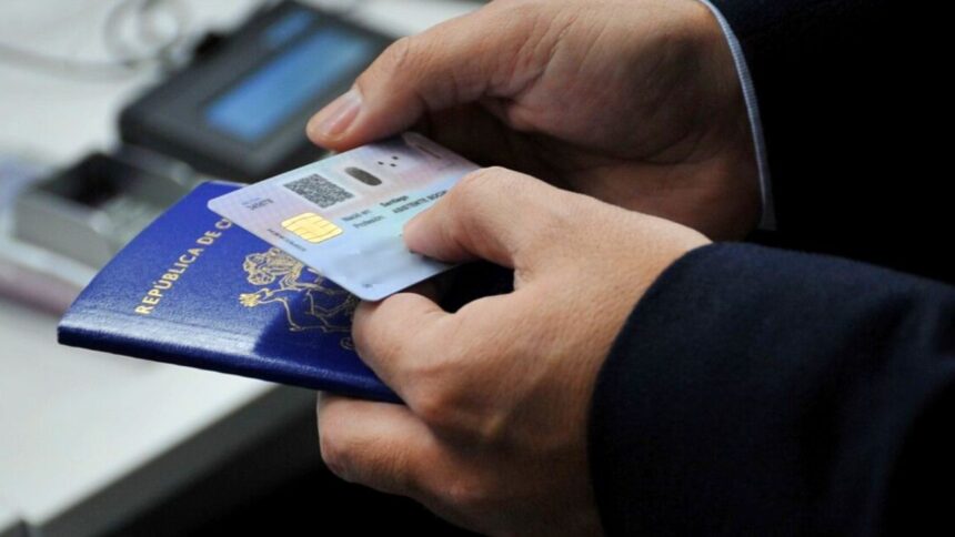 Republicanos piden suspender estatus de Chile en Visa Waiver program
