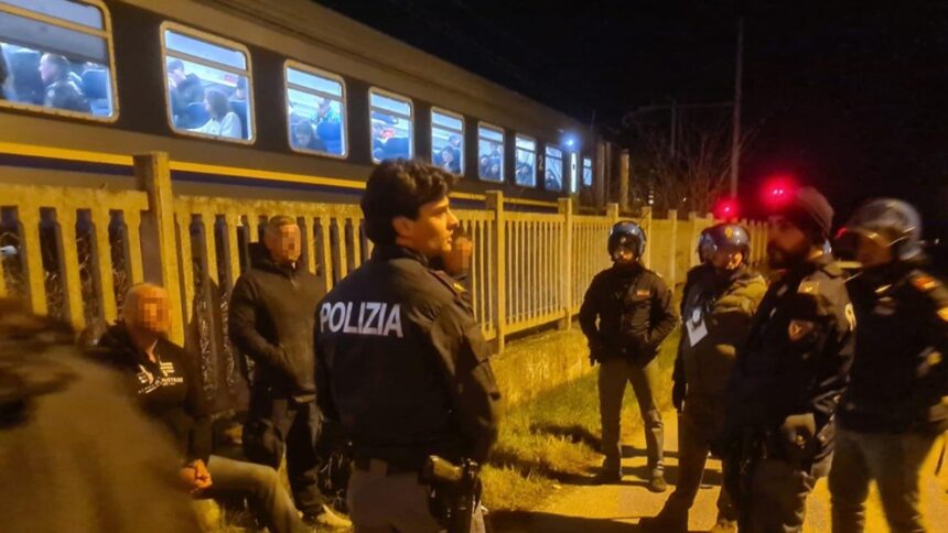 Emboscada Ultras Udinese: Conflictos en Tren con Hinchas Venecia