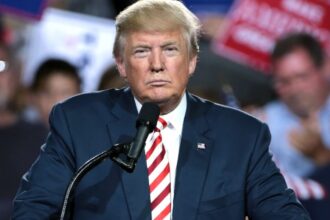 Aranceles de Trump a la Unión Europea generan incertidumbre en mercados asiáticos