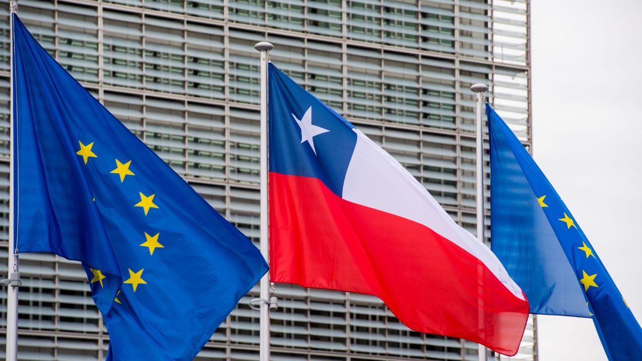 Acuerdo Comercial Chile-UE: Eliminación de aranceles y competencia equitativa Acuerdo Comercial Chile-UE: Eliminación de aranceles y competencia equitativa