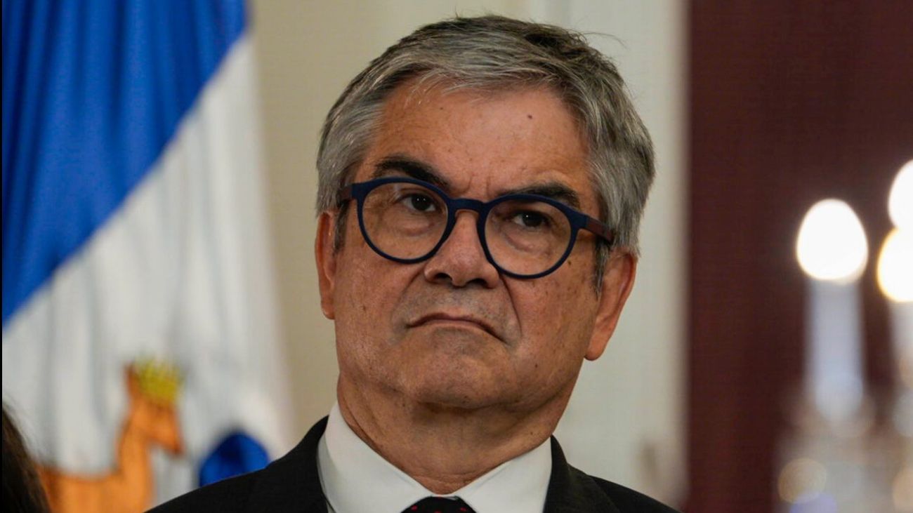 Ministro de Hacienda rechaza postularse como candidato presidencial ante posibles rumores Ministro de Hacienda rechaza postularse como candidato presidencial ante posibles rumores