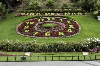 Vándalos dañan reloj de flores en Viña del Mar: $8 millones perdidos