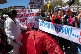 Huelga de hambre de damnificados por megaincendio en Valparaíso: exigen soluciones