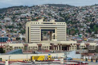 Exasesor de diputado UDI demanda al Congreso por despido injustificado
