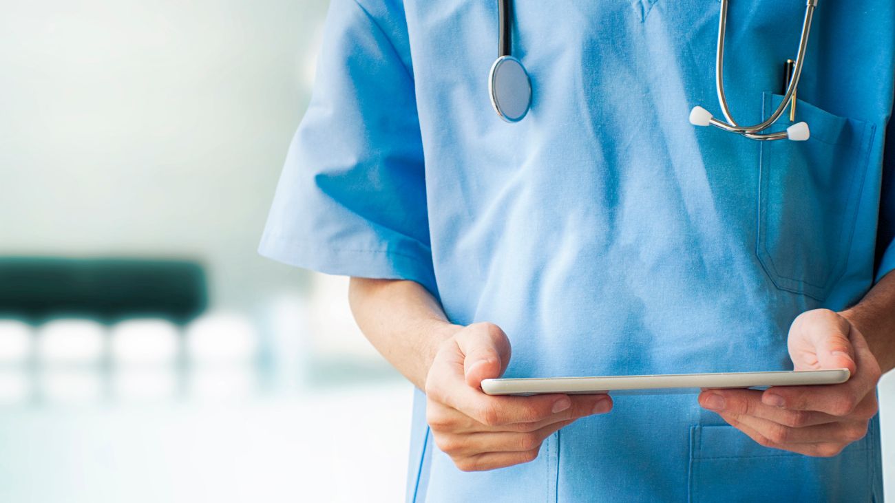 La IA revoluciona la medicina: diagnósticos precisos y atención eficaz La IA revoluciona la medicina: diagnósticos precisos y atención eficaz