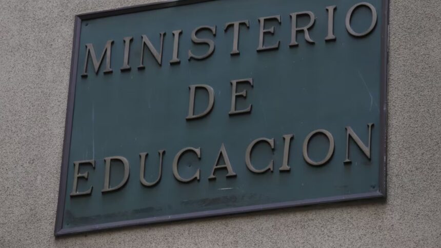 Estado de pagos de bonos para funcionarios de educación en Chile