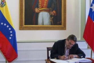 Cierre de consulados Chile-Venezuela: implicancias y violación de Derechos Humanos