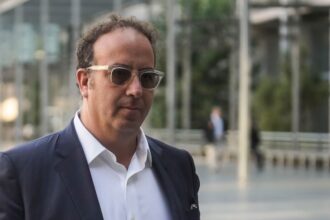 Cambian medida cautelar de Álvaro Jalaff a prisión preventiva en Santiago