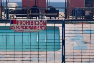 Prohíben funcionamiento de camping y piscina en Antofagasta por deficiencias graves