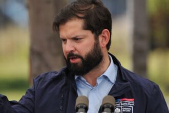 Presidente Gabriel Boric destaca crecimiento económico en Chile a pesar de críticas