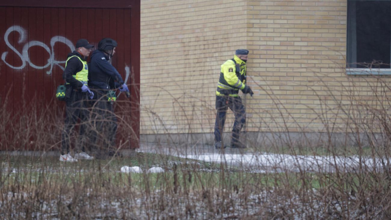 Tiroteo en Escuela de Orebro: Cinco Heridos en Suecia. Tiroteo en Escuela de Orebro: Cinco Heridos en Suecia.