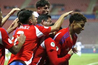 Chile Sub 20 enfrenta a Argentina con bajas clave por salud