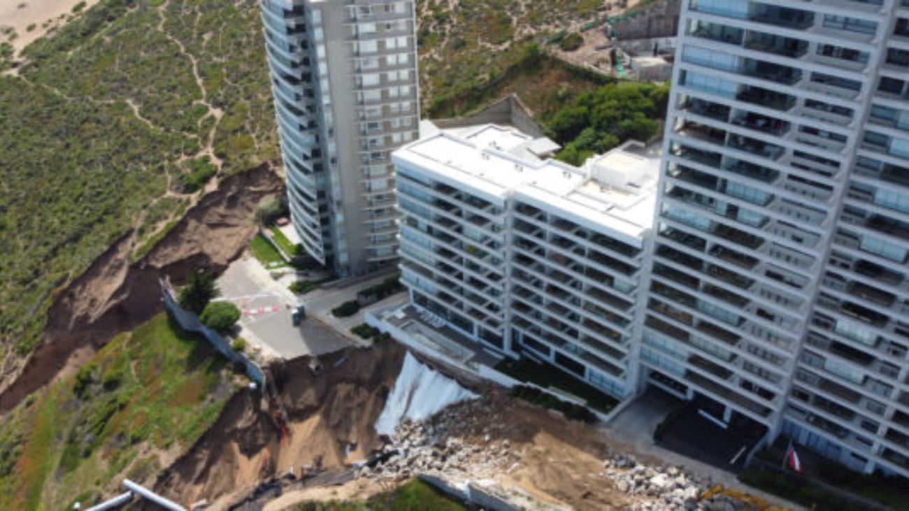 Detenidas siete personas por robo en Edificio Kandinsky de Viña
