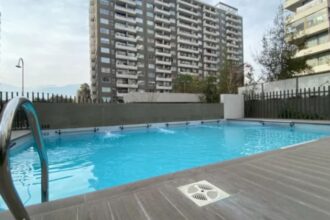 Discriminación homofóbica en edificio de Ñuñoa: versión de la pareja vs. empresa