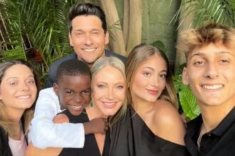 Rafael Araneda y su familia traen un podcast fresco desde Viña