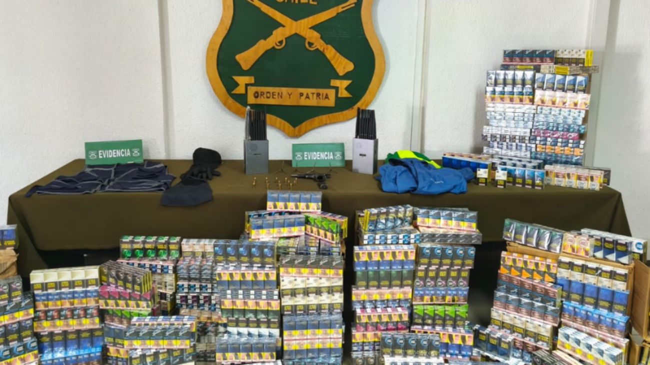 Violento robo en Concepción: Asaltan camión de cigarros por 170 mil cajetillas Violento robo en Concepción: Asaltan camión de cigarros por 170 mil cajetillas