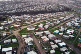 Justicia rechaza acciones para suspender desalojo de megatoma en Valparaíso