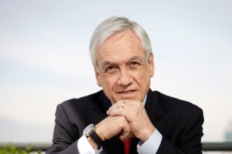 Debate sobre estatua de Piñera en Palacio de La Moneda