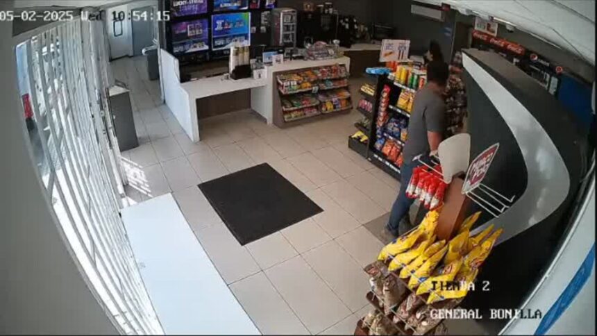 Carabineros frustran robo a repartidor de tabacos en Concepción: cuatro detenidos