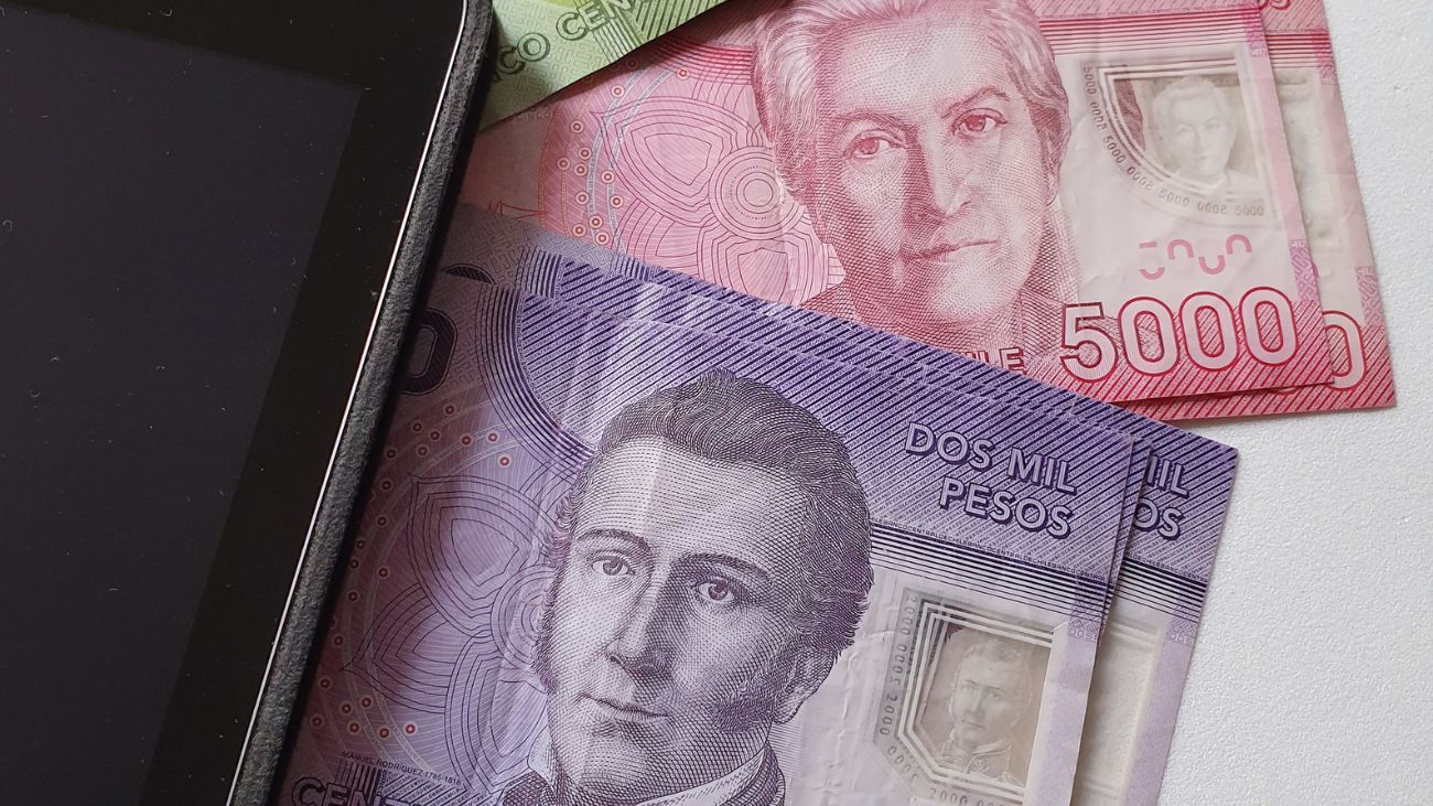 Incremento salarial en Chile y ajustes en beneficios familiares en 2025 Incremento salarial en Chile y ajustes en beneficios familiares en 2025