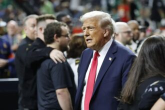 Trump marca historia al asistir al Super Bowl ¿Qué significa esto?