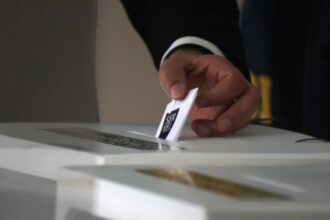 Encuesta revela oposición en Chile al voto migrante en elecciones