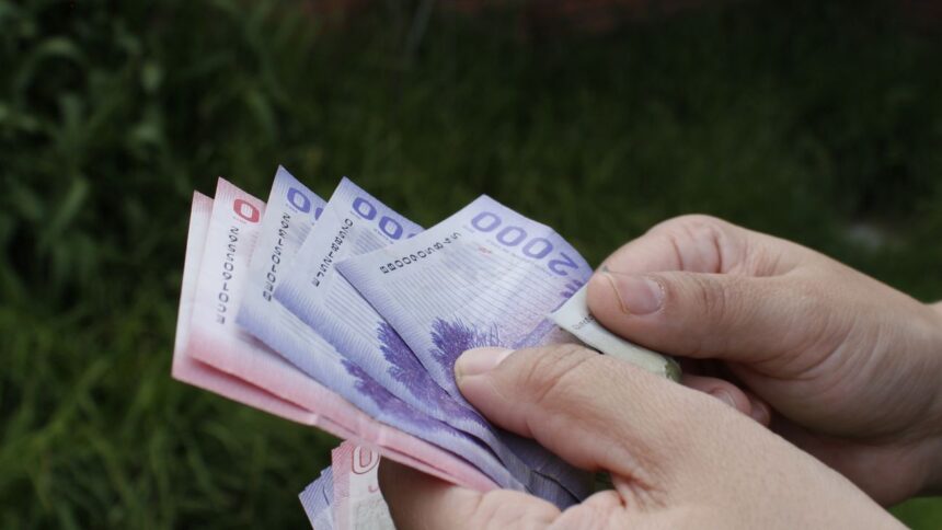 Bono Logro Escolar 2025: Reconocimiento a estudiantes destacados con montos ajustados