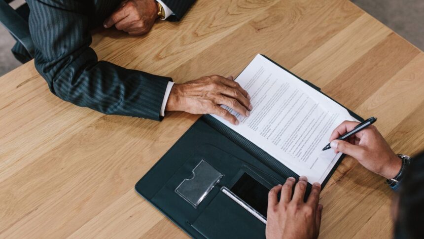 Polémica por contratos millonarios: Vínculos entre empresa y Subsecretaría de Cultura