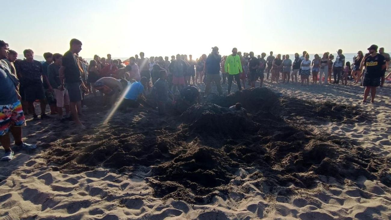 Rescatan a niño atrapado en playa El Ensueño de Cartagena Rescatan a niño atrapado en playa El Ensueño de Cartagena