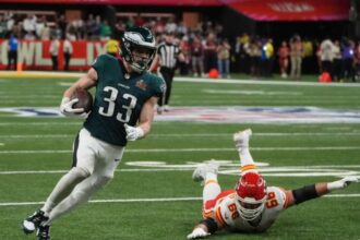 Philadelphia Eagles arrasan a los Kansas City Chiefs en histórico Super Bowl