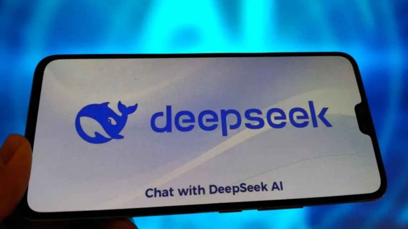 DeepSeek: La plataforma de IA eficiente que desafía a la energía nuclear DeepSeek: La plataforma de IA eficiente que desafía a la energía nuclear