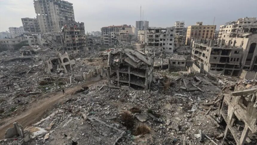 Egipto propone plan de reconstrucción para Gaza sin desplazamientos