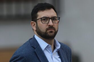 Fiscalía cierra investigación contra asesor de La Moneda en caso Convenios