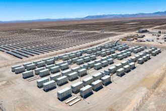 El uso de sistemas de almacenamiento de energía con baterías crece en Chile: ¿cuáles son sus beneficios?