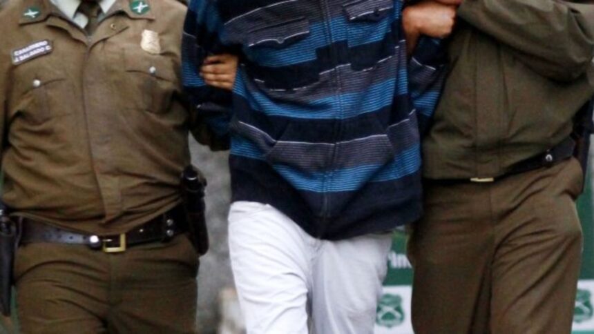 Padre detenido por golpear e abusar de hijo y pareja en Ancud