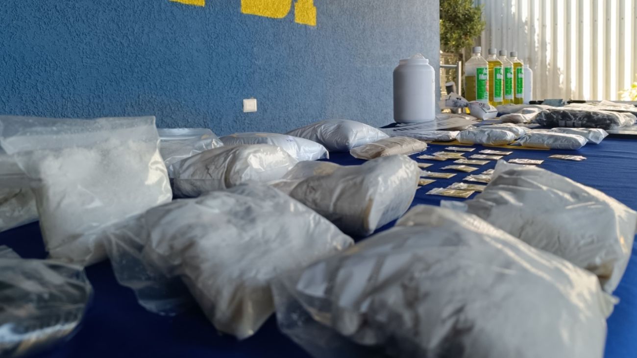 Desmantelan red criminal de tráfico de drogas en Lota, Bío Bío Desmantelan red criminal de tráfico de drogas en Lota, Bío Bío