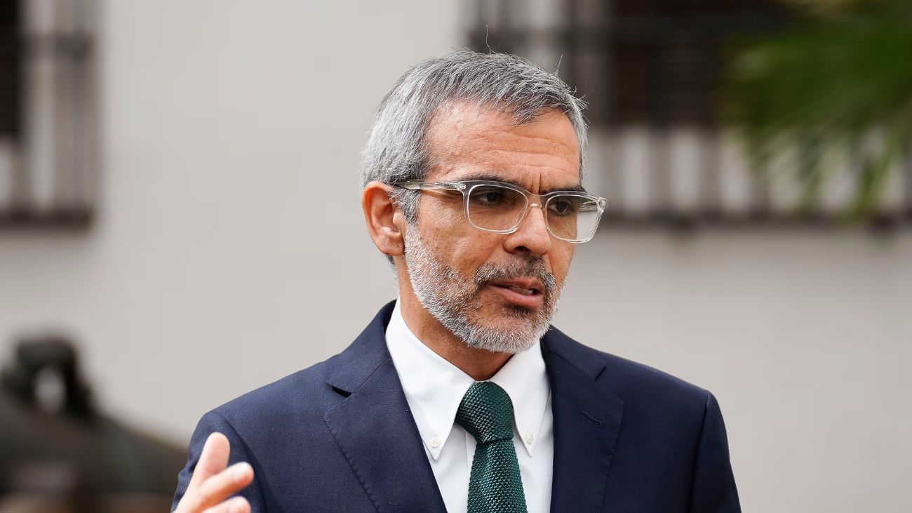 El subsecretario se pronuncia sobre posible vulneración de la soberanía chilena El subsecretario se pronuncia sobre posible vulneración de la soberanía chilena